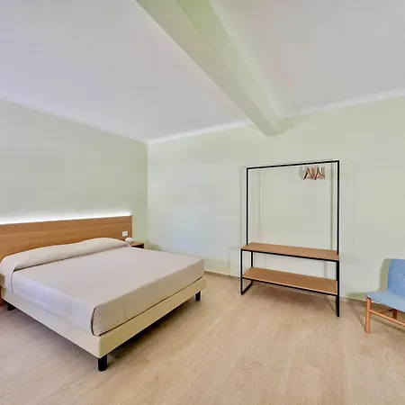 Casa Castelli - Ospitalita E Vino 3* Falerone